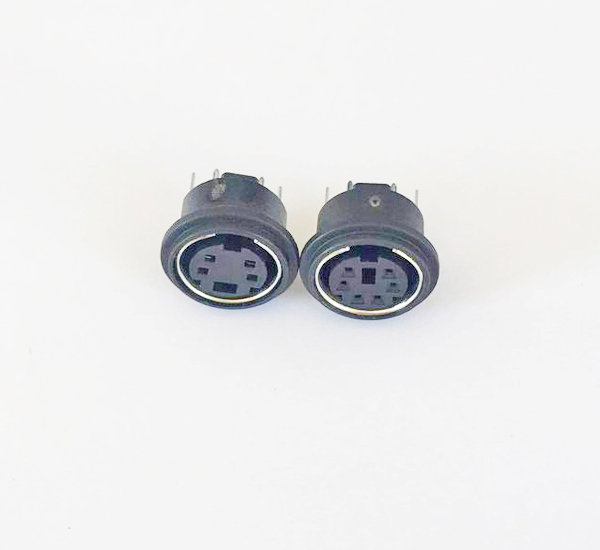 ​哪一個品牌的電源羞羞视频黄色软件比較好？